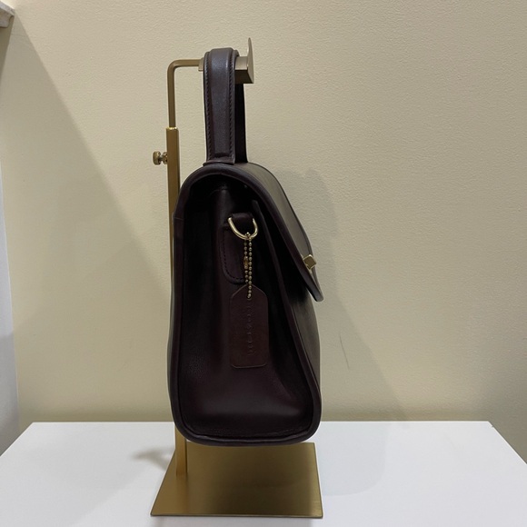 Vintage Coach Manor Dark Brown Leather Handbag - Picture 3 of 10